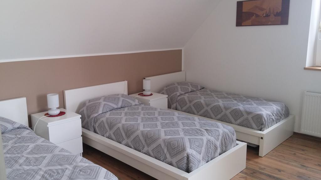 Hunters House Kft Bed And Breakfast Toltestava Exterior foto